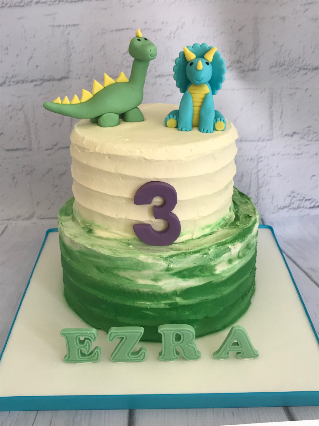 Dinosaur-buttercream-cake