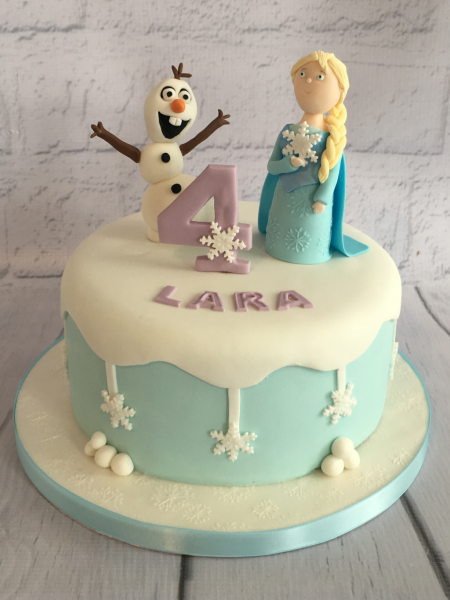 Frozen-Olaf-and-Elsa-cake