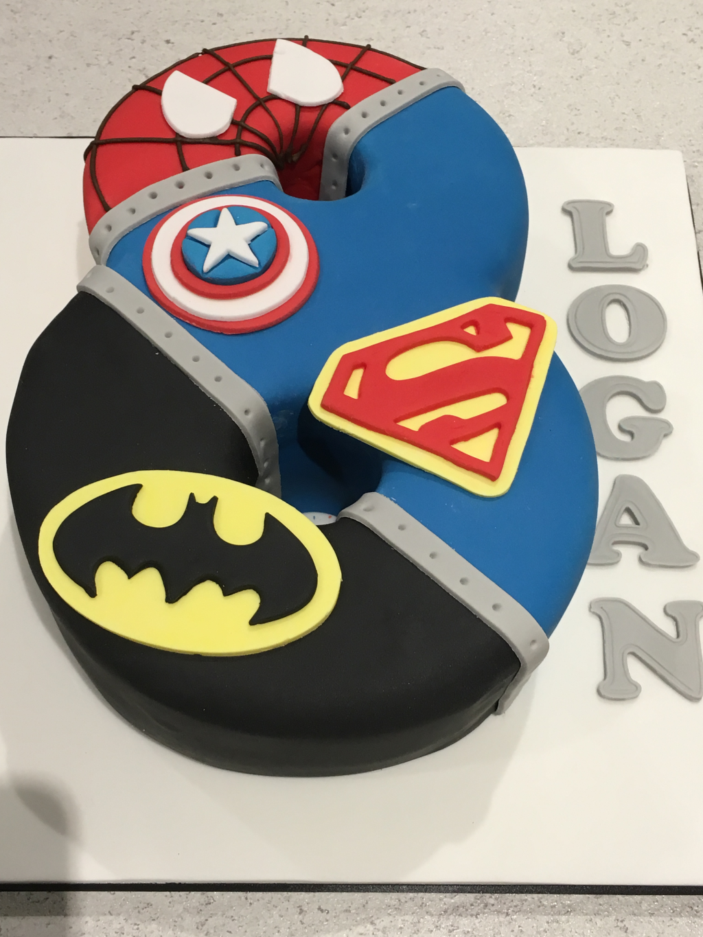 Number-8-superhero-cake