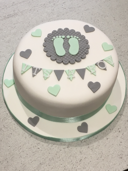 Bunting-and-footprint-baby-shower-cake