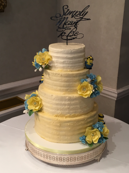 Buttercream-yellow-and-blue-roses-wedding-cake